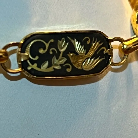 Vintage Damascene Style Bird Bracelet Gold Tone Black Enamel Link 7in - Picture 2 of 7
